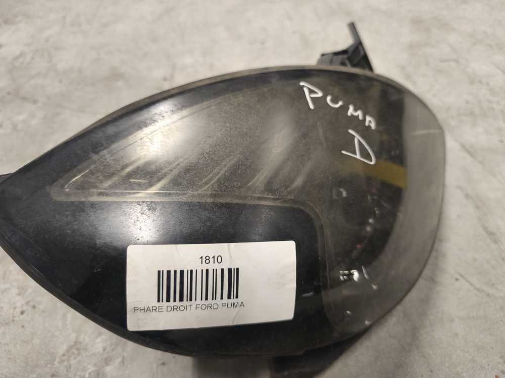 PHARE DROIT FORD - Vue 3